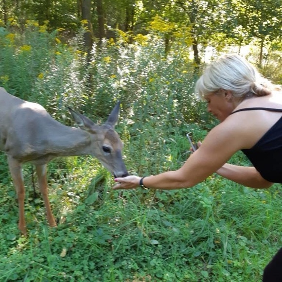 Meet your Posher, Tracy lynn - Picture 3 of 8